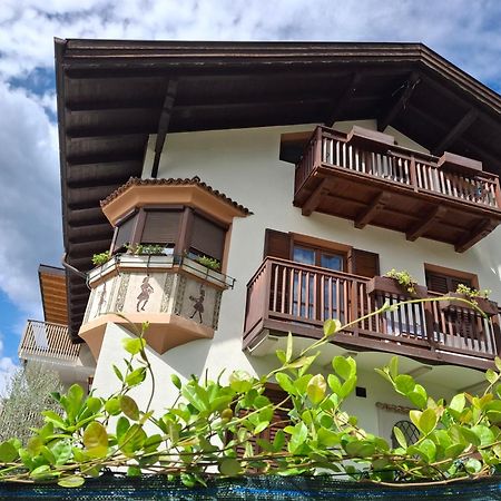 "Bindergor-Hof" Georg Barbieri Apartment Terlano Bagian luar foto