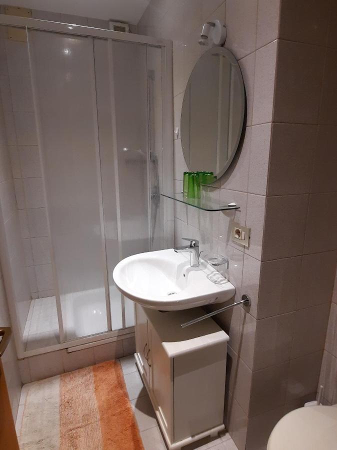 "Bindergor-Hof" Georg Barbieri Apartment Terlano Bagian luar foto