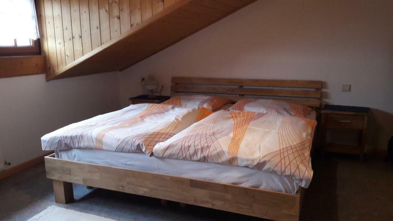 "Bindergor-Hof" Georg Barbieri Apartment Terlano Bagian luar foto