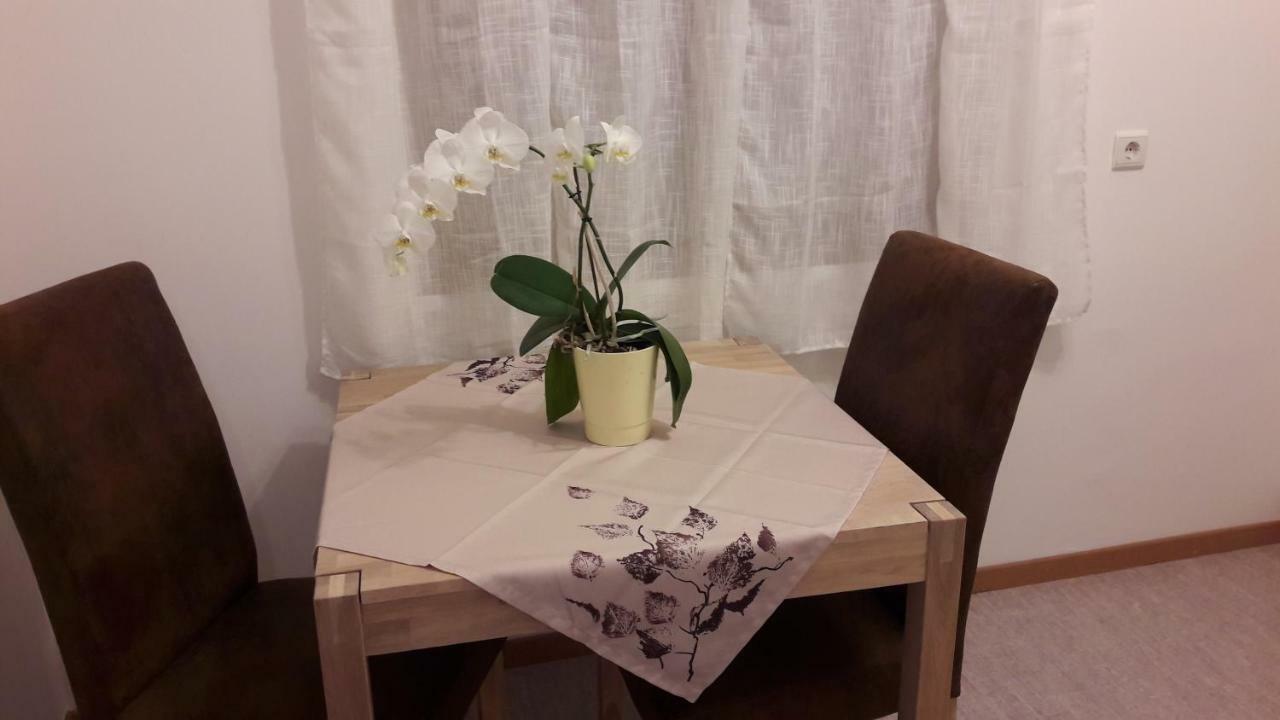 "Bindergor-Hof" Georg Barbieri Apartment Terlano Bagian luar foto
